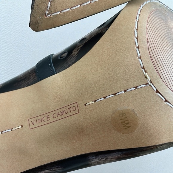 Vince Camuto Anessta Semi-Clear Leopard Print Pointed Toe Pump Heels size 6.5 - Picture 9 of 9